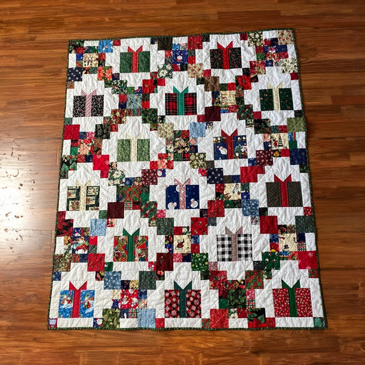 Gift Wrapped Joy Quilt Pattern